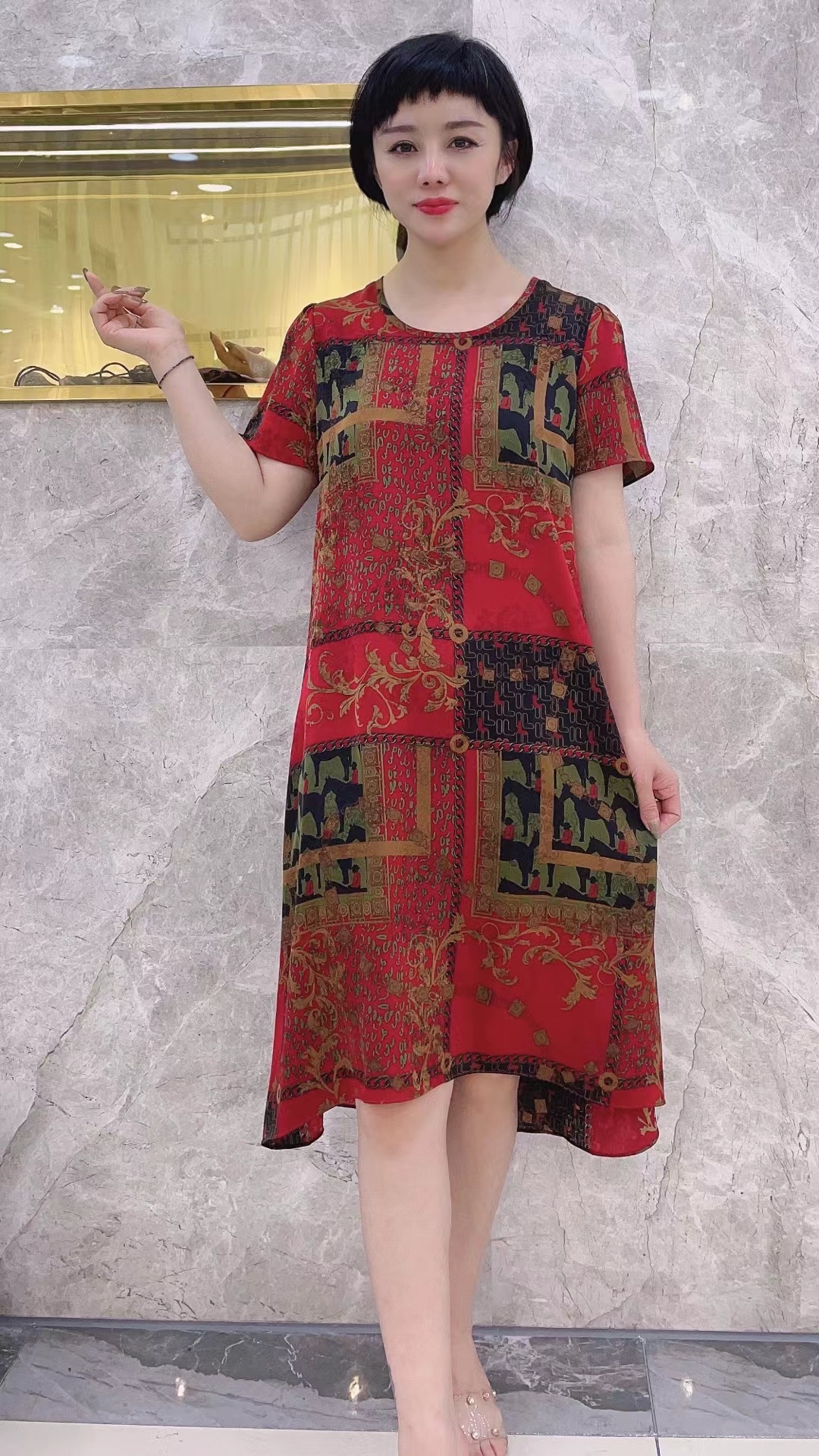 2023 New Women's Dress for Middle-aged and Elderly People XL-5XL printed short-sleeved round-neck silk-like dress Item Picture