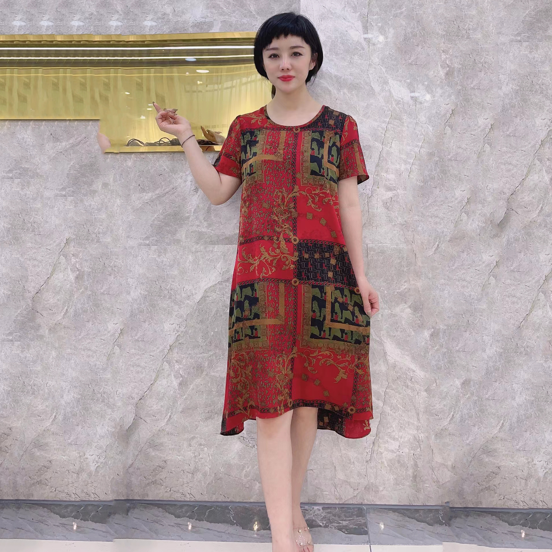 2023新款女装中老年连衣裙XL-5XL印花短袖圆领仿真丝裙子