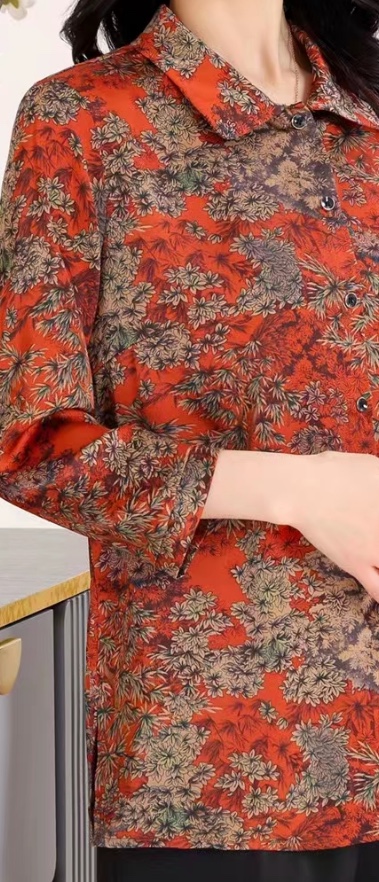 2023 New women's autumn and winter tops: Long-sleeved cardigan for middle-aged and elderly people, silk-like orange floral blouse details Picture