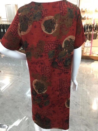 2023 New Women's Wear silk button-up dress for middle-aged and elderly people with short sleeves Specification image