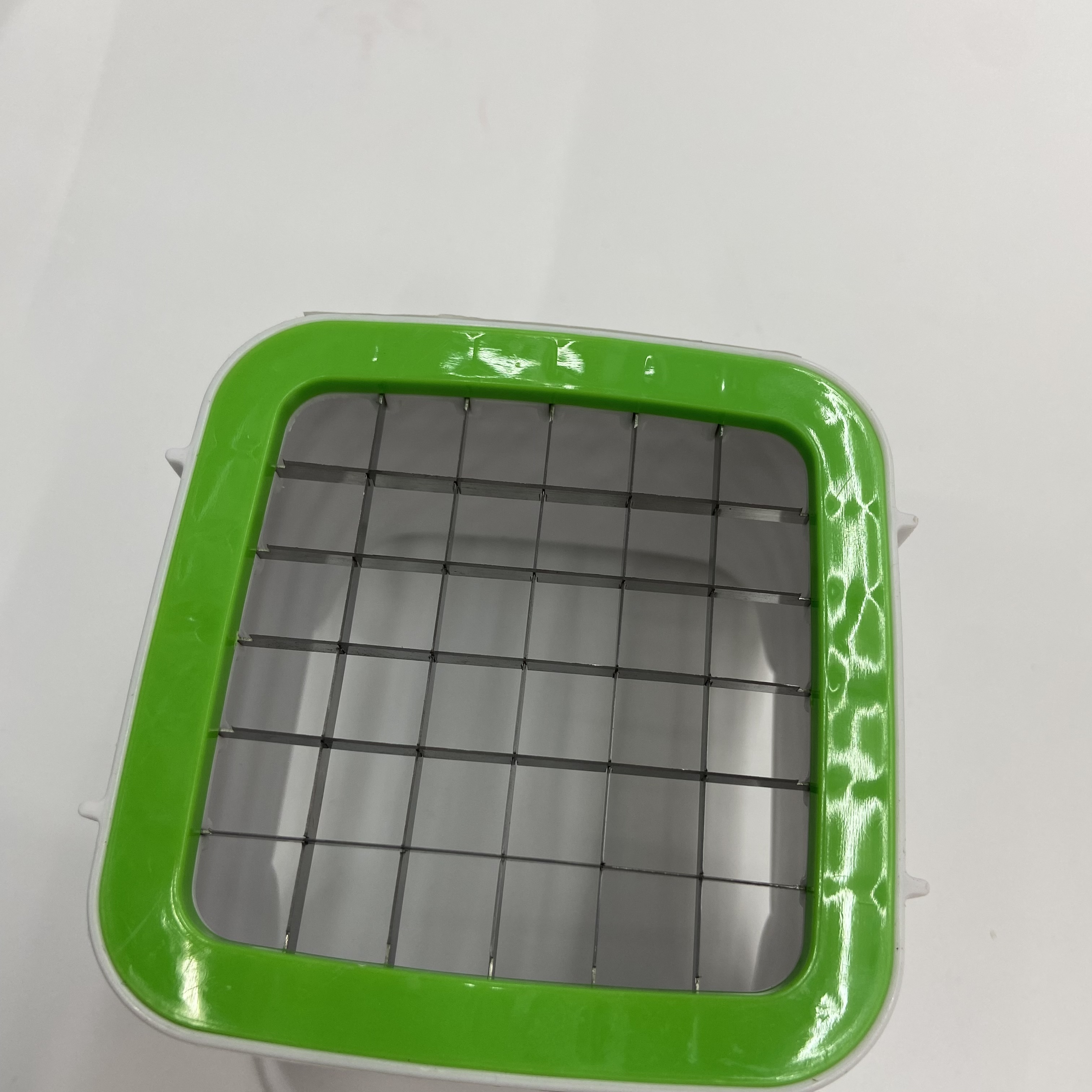 Dice cutter, French fries slicer, carrot, onion and ham slicer, press, potato slicer, small tools Application Scenario