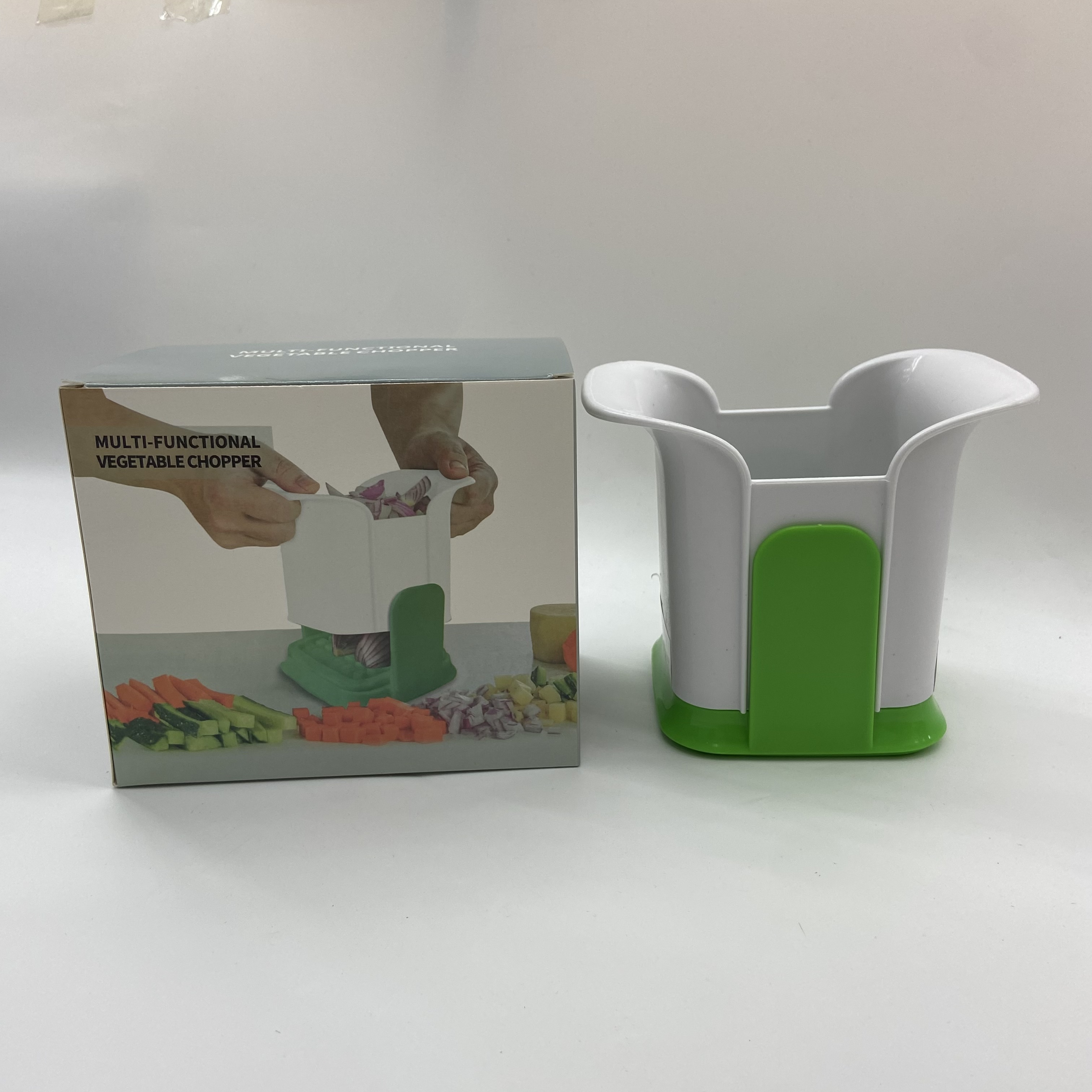 Dice cutter, French fries slicer, carrot, onion and ham slicer, press, potato slicer, small tools