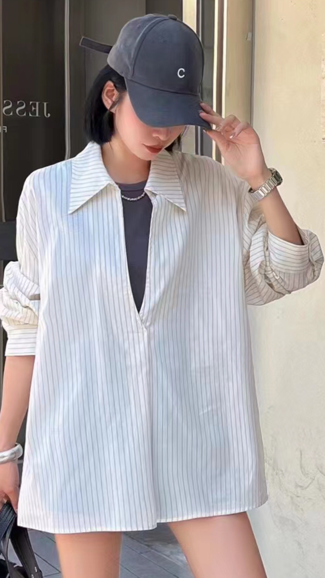 2023 New women's autumn and winter tops: Loose cardigan, Korean-style long-sleeved shirt details Picture
