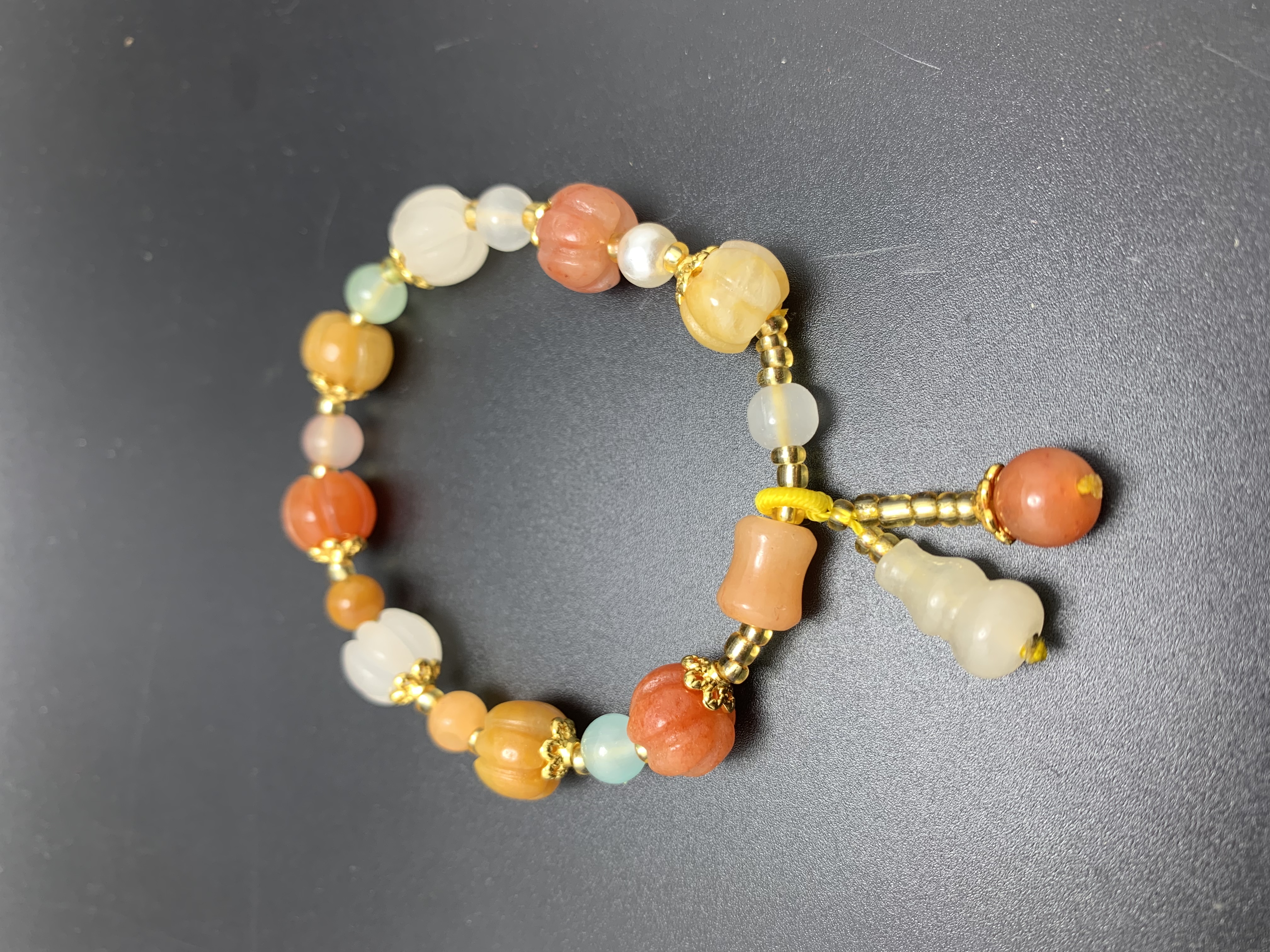 Golden Thread Jade Lantern Bead Hand Beads: Xiangyuan Buddhist Beads, Store 8091, Zone D, 3rd Floor, Phase I of Yiwu International Trade City Specification image