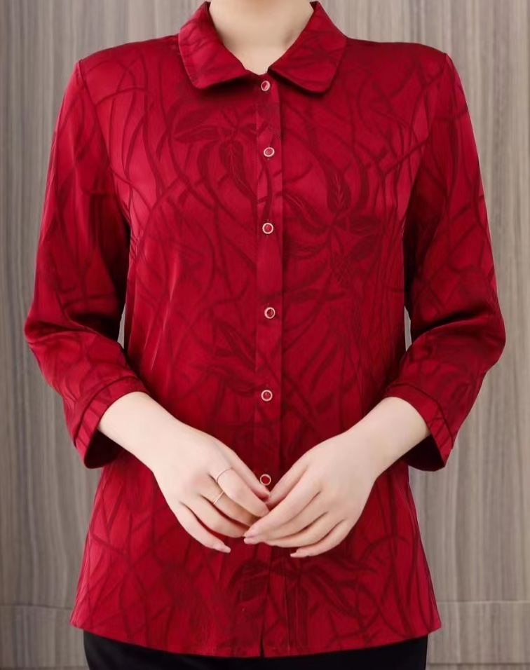 2023 New women's autumn and winter tops: Long-sleeved net red cardigan and silk-like shirt for middle-aged and elderly people Application Scenario