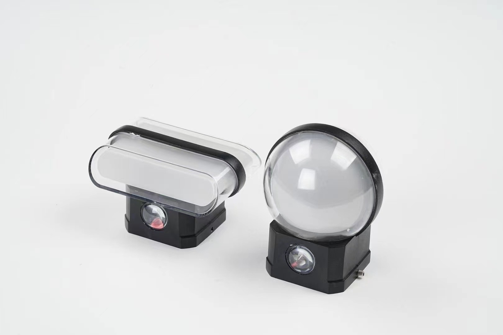 Outdoor Wall Lamp