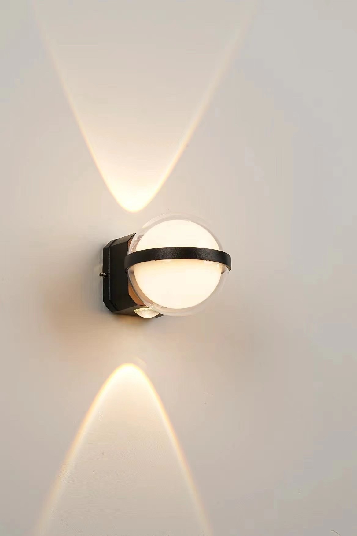 Outdoor Wall Lamp details Picture