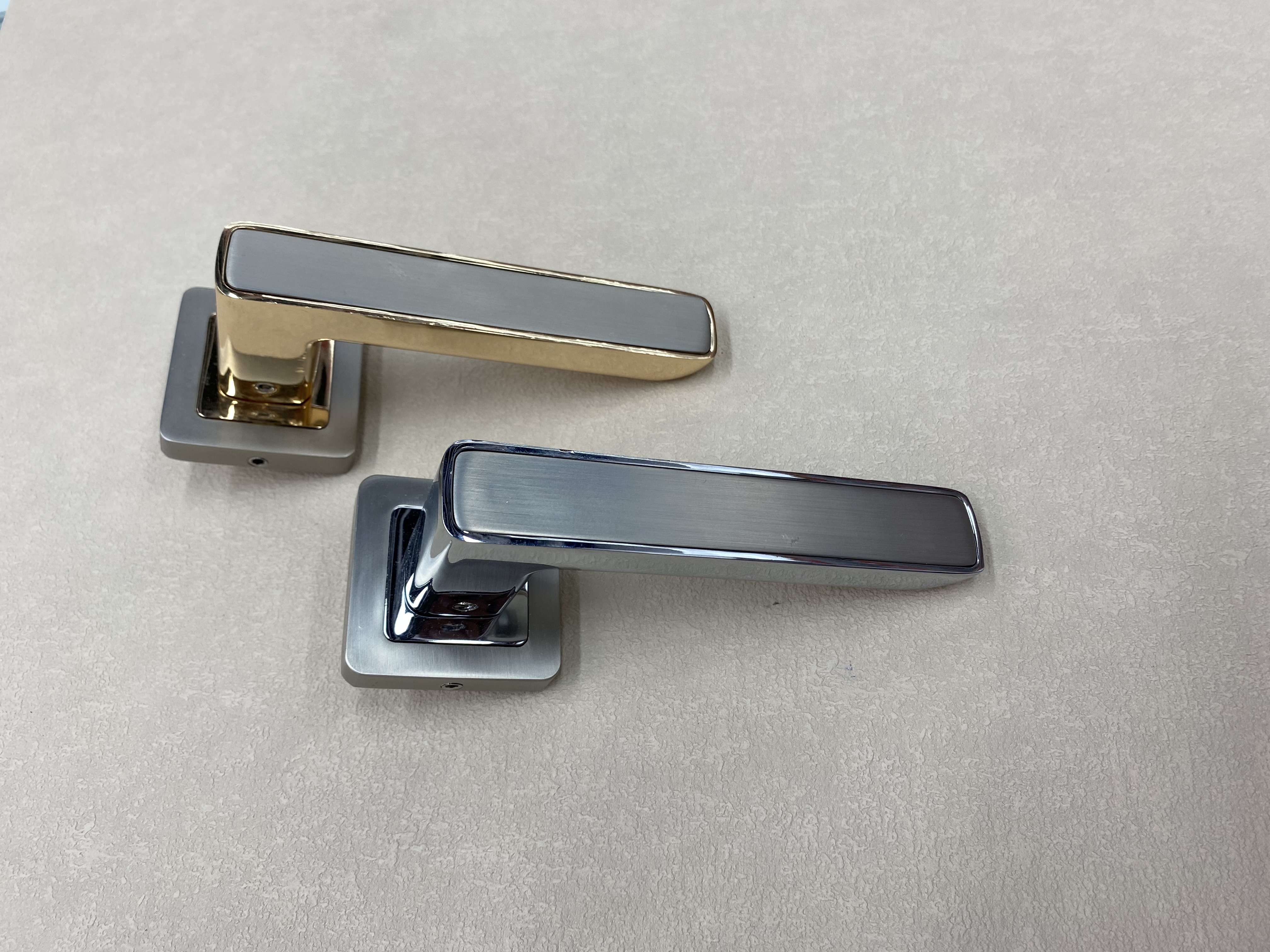 New Popular Large Handle Zinc Alloy High-Grade Split Lock