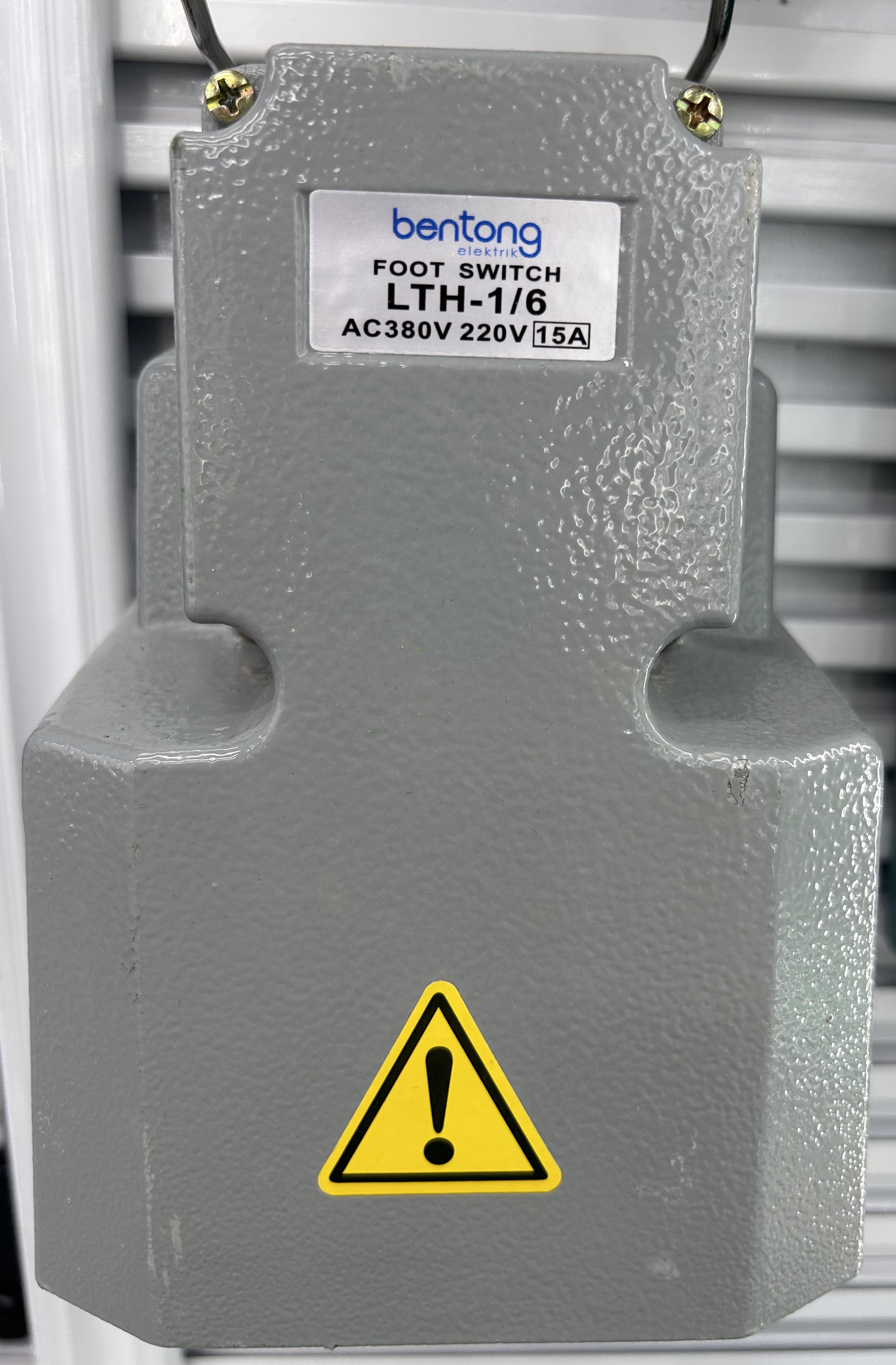 【Bentong】 Foot Switch Lth-1/6 15A/220V