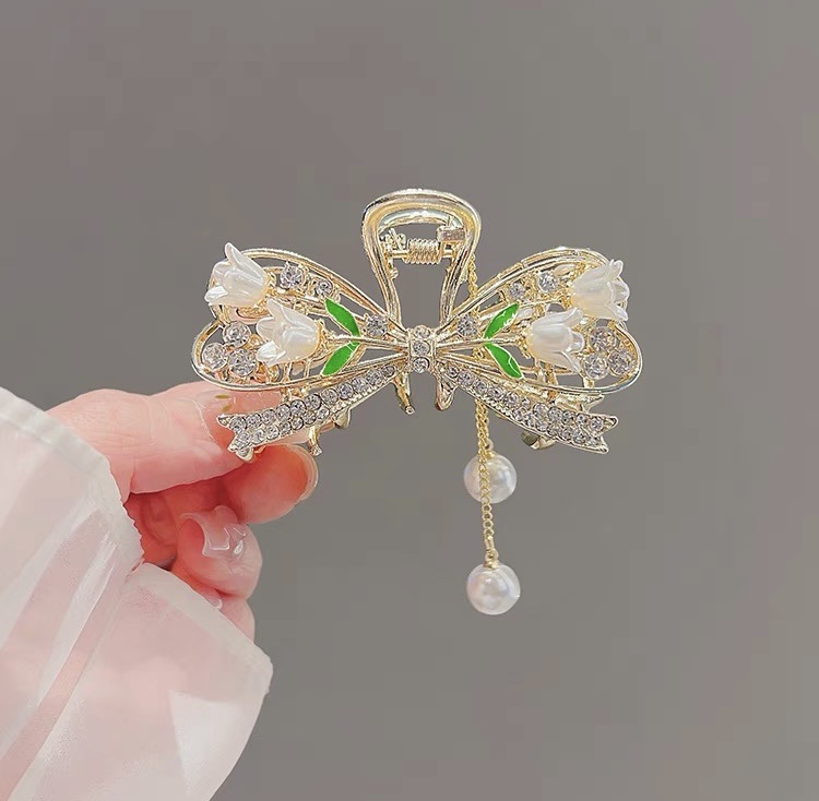 High-end tassel lily of the valley women's hairpin medium-sized, half-tied hair at the back of the head, elegant water diamond bow hairpin headwear, national trend series
