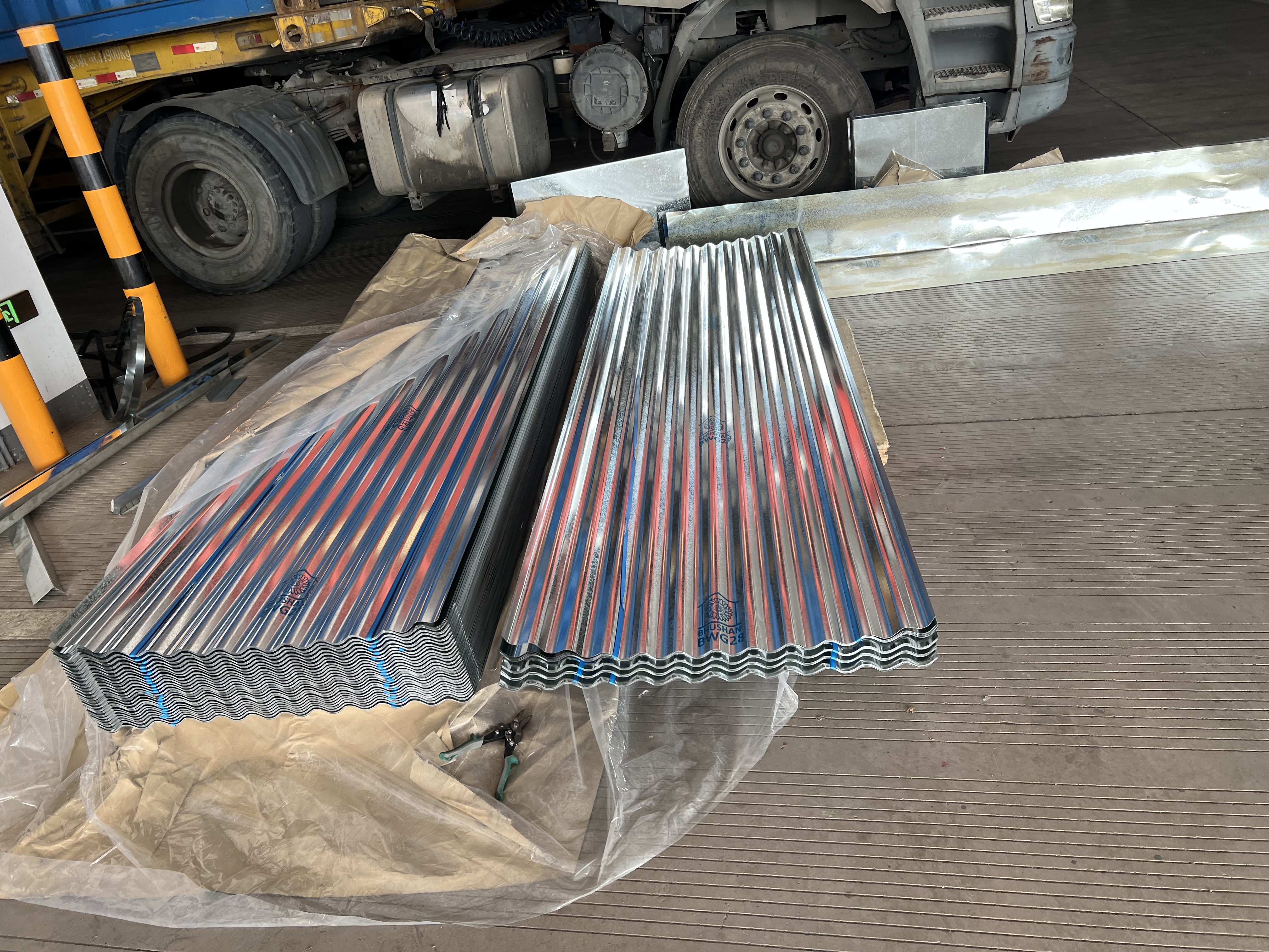 Galvanized corrugated tile 13