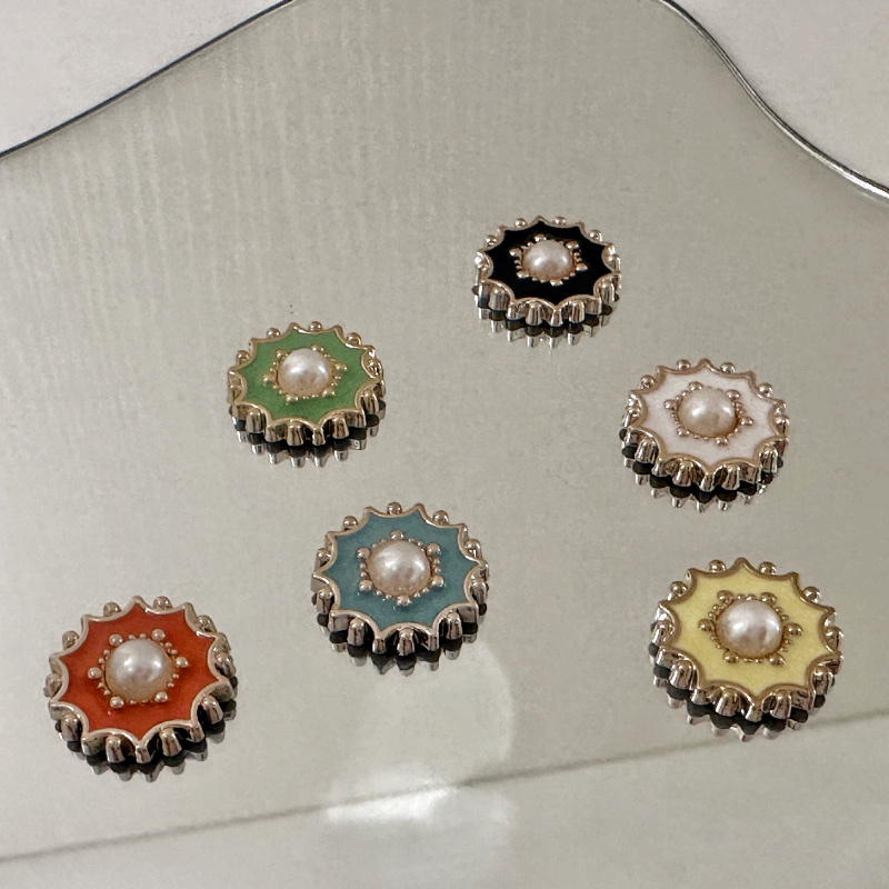Plastic flat bottom button 22 Specification image