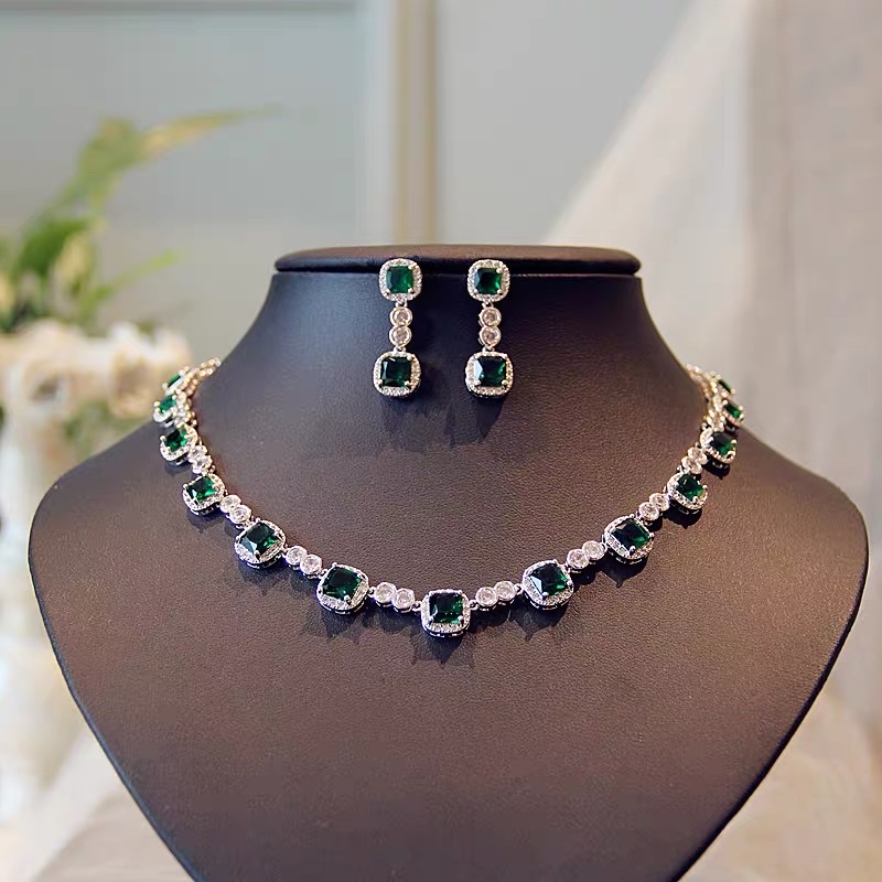 Elegant green evening dress, necklace, earrings set, micro-inlaid full zircon wedding banquet event accessories details Picture