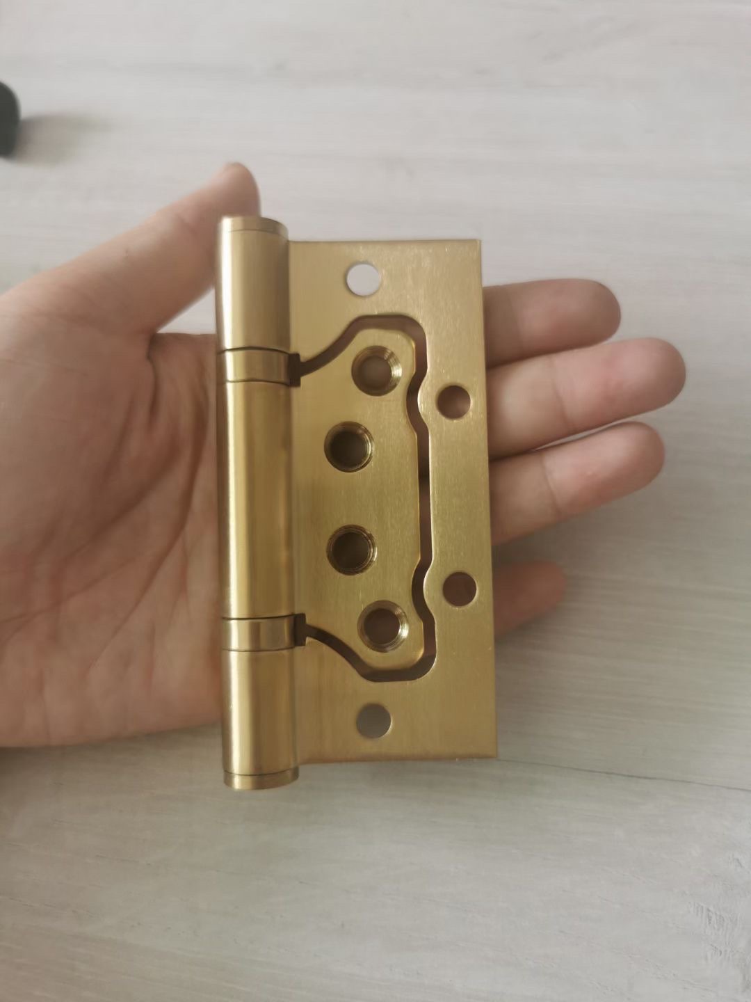 High-Grade Iron Multi-Functional Household Hinge