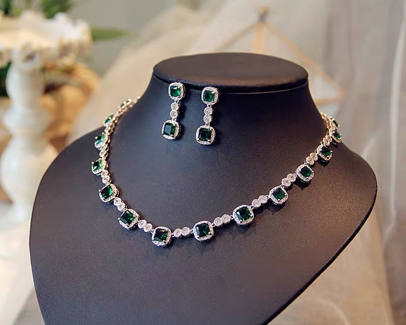 Elegant green evening dress, necklace, earrings set, micro-inlaid full zircon wedding banquet event accessories