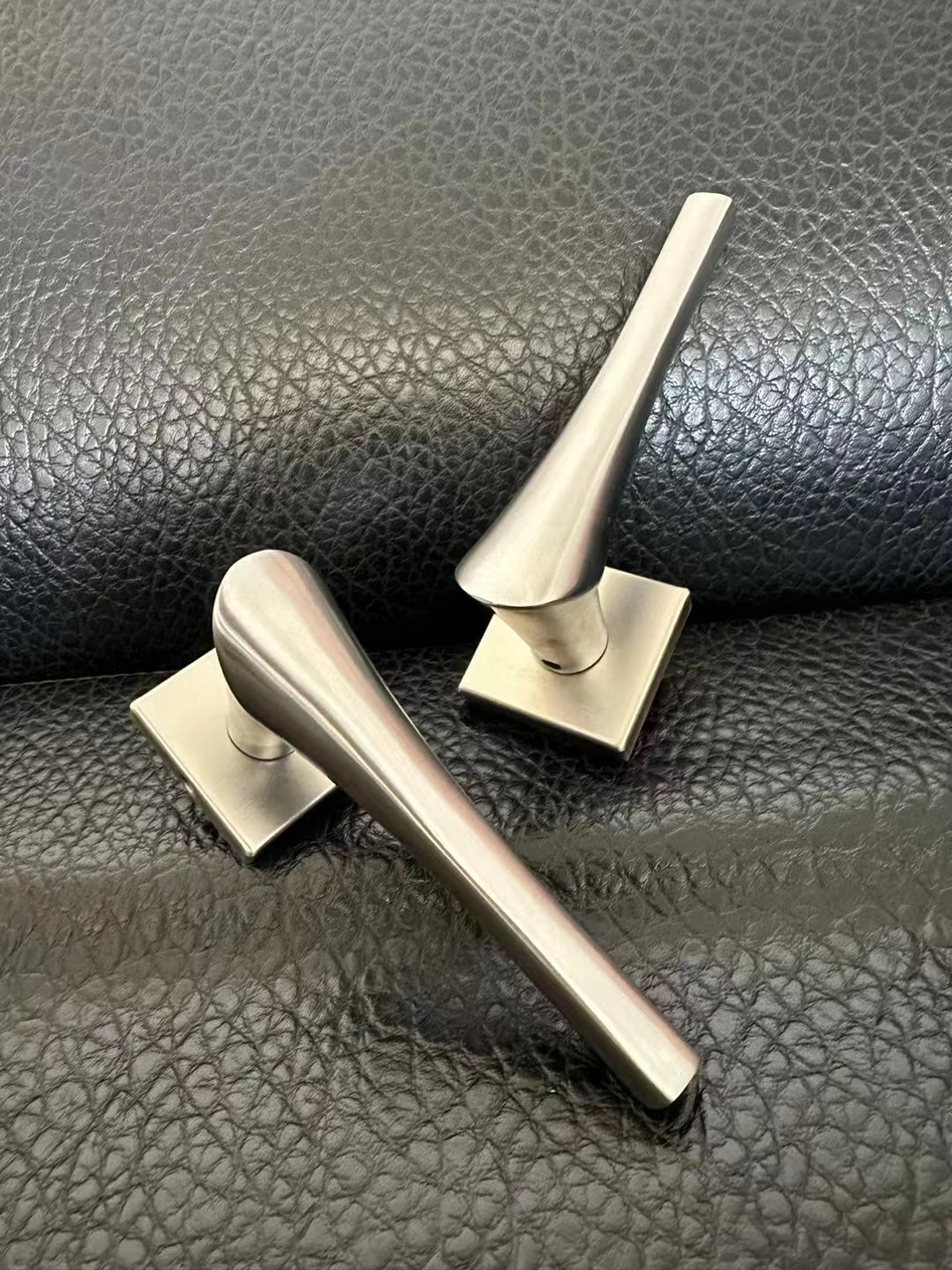 New Stainless Steel Doorknobs Are Popular Sellers