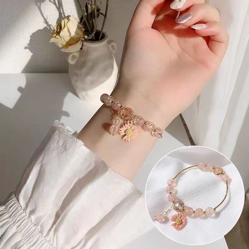 小雏菊手链森系小众闺蜜链刻字定制单圈女款学生姐妹礼物高级甜美：小众闺蜜链定制单圈女款森系学生姐妹礼物白底实物图