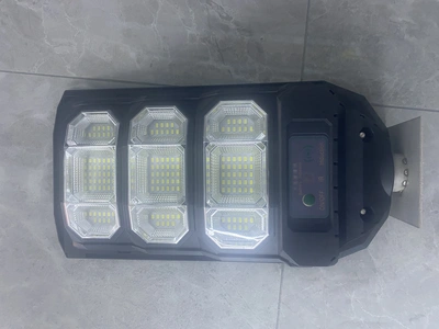 Solar Integrated Street Lamp