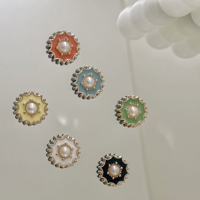 Plastic flat bottom button 22 details Picture