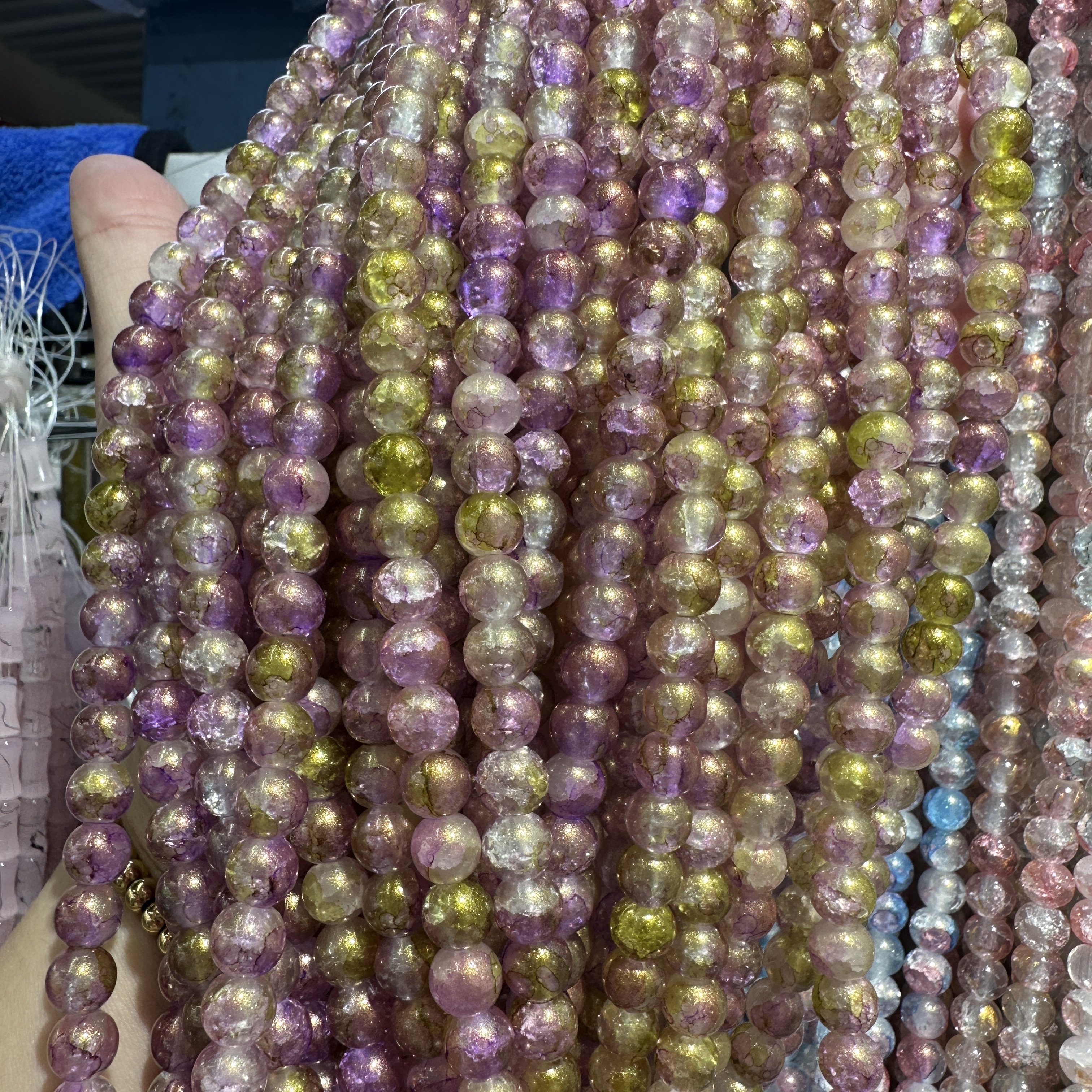 New 8mm jade-crushed ice-permeable ink-wash ink-dyed gold-sprinkled round beads, scattered beads, DIY handmade necklaces, hand beads, jewelry accessories wholesale