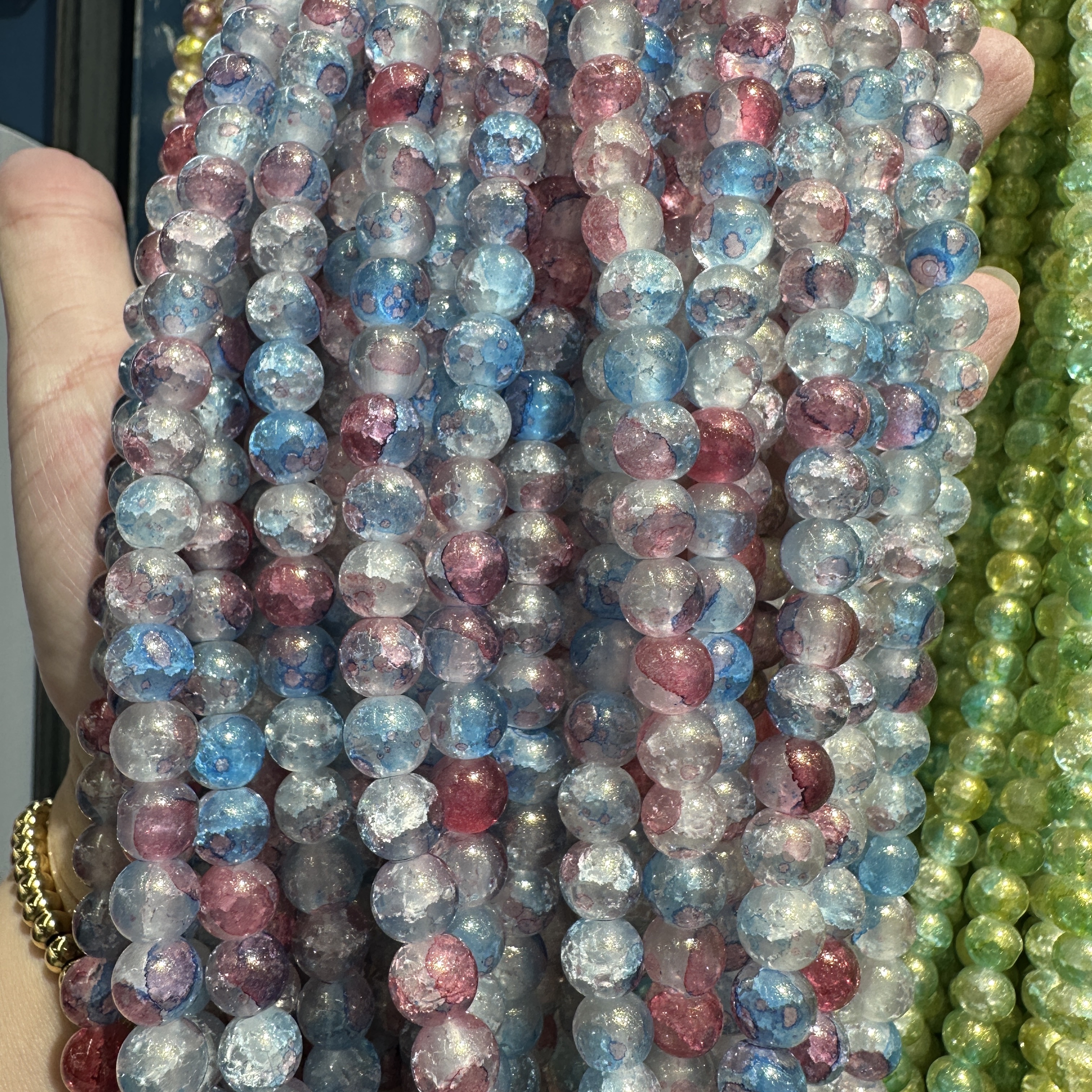 New 8mm jade-crushed ice-permeable ink-wash ink-dyed gold-sprinkled round beads, scattered beads, DIY handmade necklaces, hand beads, jewelry accessories wholesale details Picture