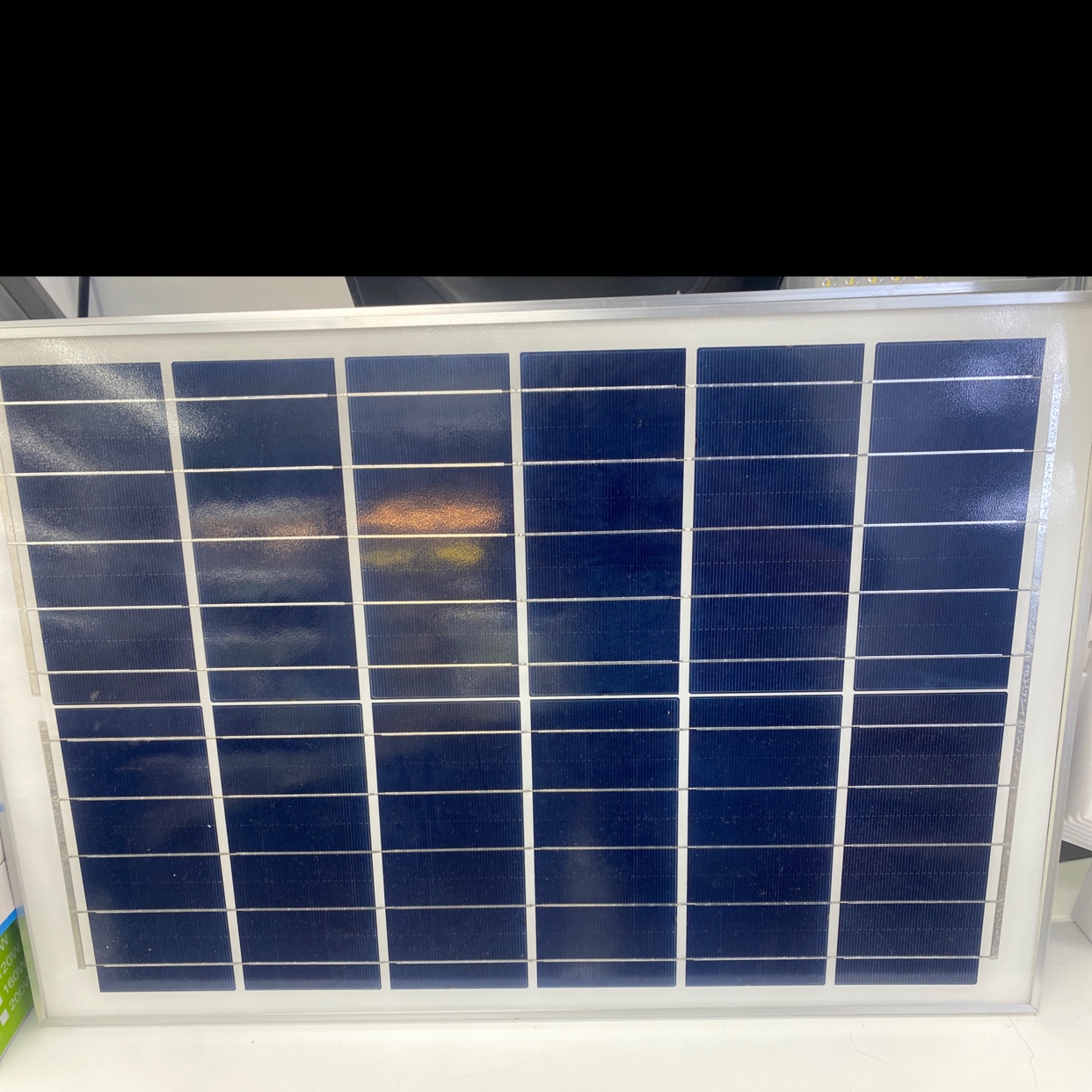 النور يضيء من الشمس: الشمس تشرق بدون كهرباء!100w