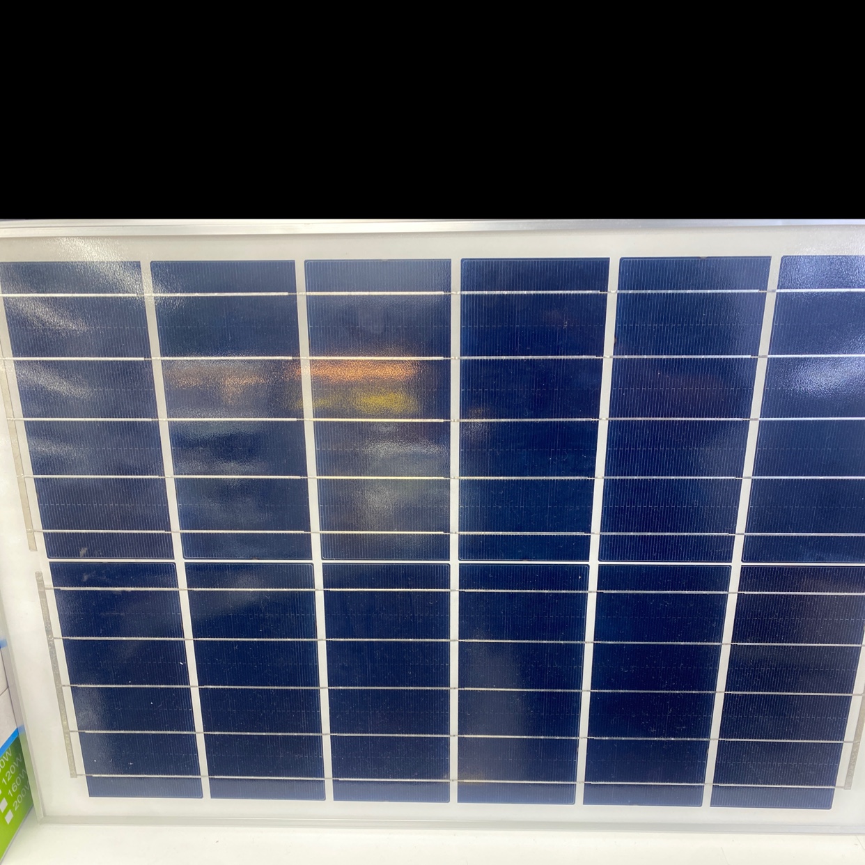Luz de inundación solar ahorro de energía alta eficiencia portátil a prueba de agua y polvo luz de noche LED: 200W a prueba de agua y polvo portátil ahorro de energía alta eficiencia luz de inundación solar luz de noche LED details Picture
