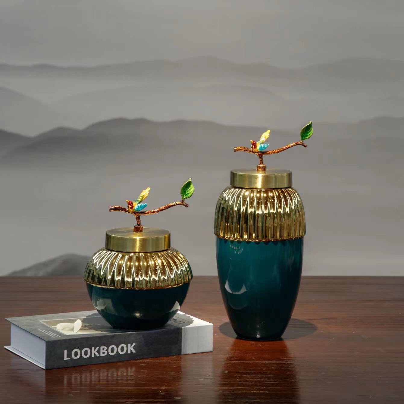 Ceramic handicraft ornaments, enamel painting craftsmanship Item Picture