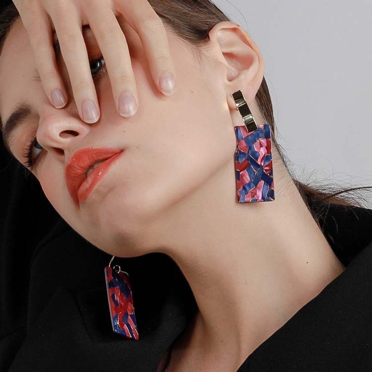 欧美风时尚气质爆款几何亚克力合金现货：精致现代爆款耳钉