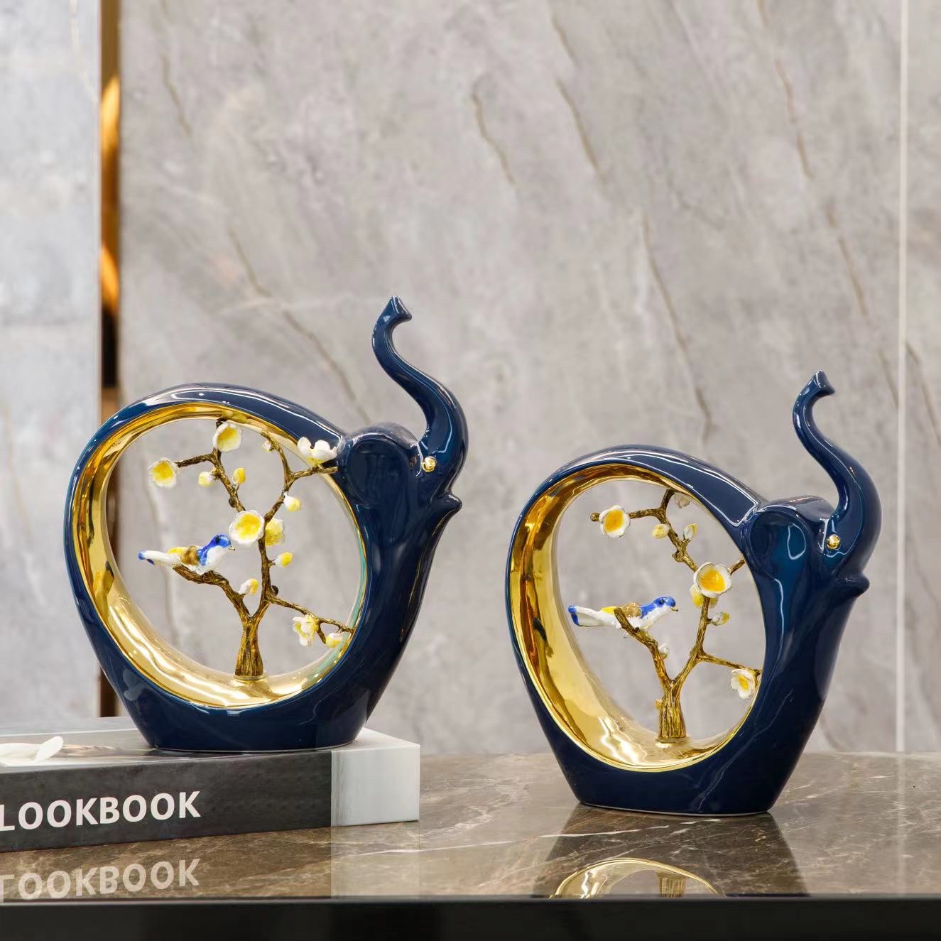 Ceramic handicraft ornaments, enamel painting craftsmanship details Picture