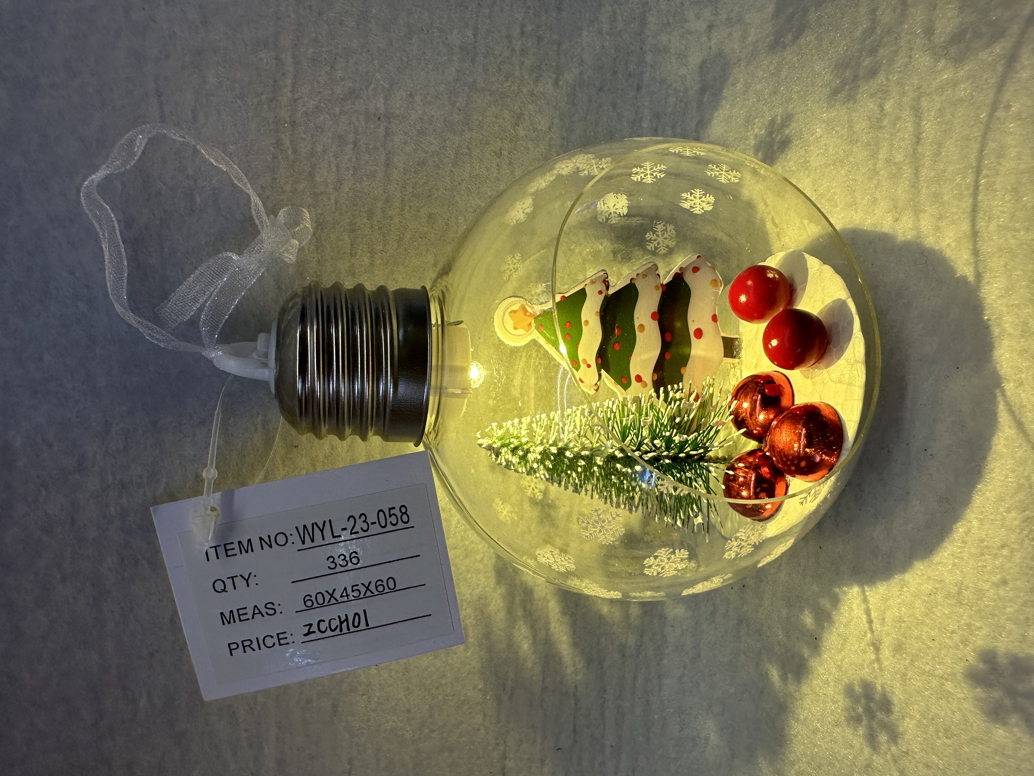 圣诞透明球 带灯 彩绘 装精美小饰品详情图2