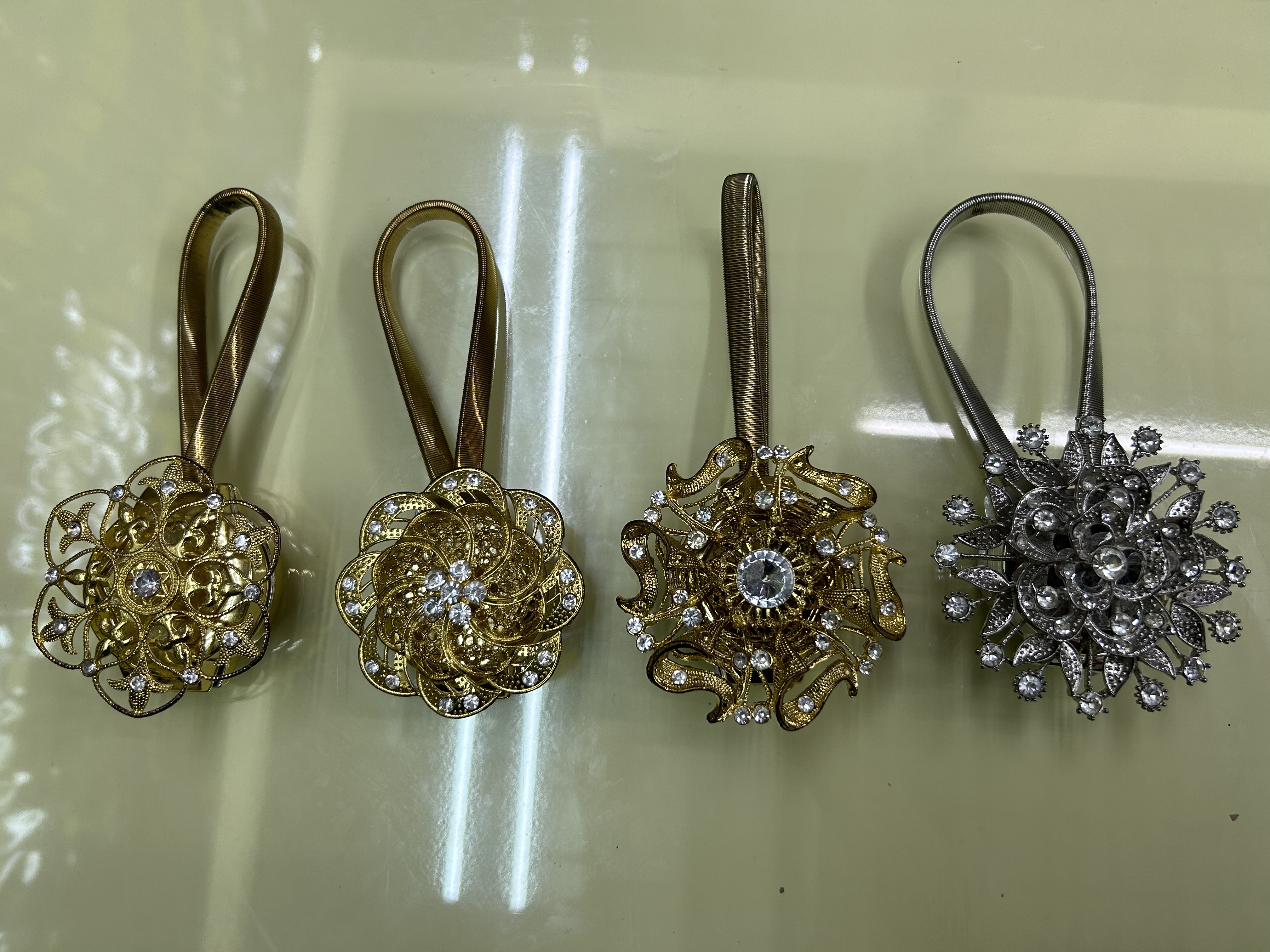 窗帘磁扣/窗帘绑带/窗帘配件白底实物图