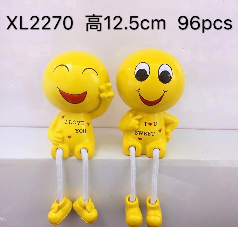 树脂摆件工艺品，家居装饰 摆件 厂家直销吊脚 娃娃