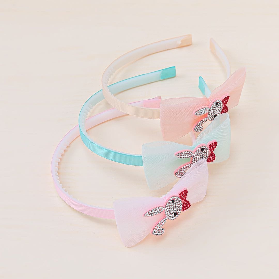 New children's bow headbands from Yiwu International Trade City, full diamond bow cute rabbit hair headbands Application Scenario