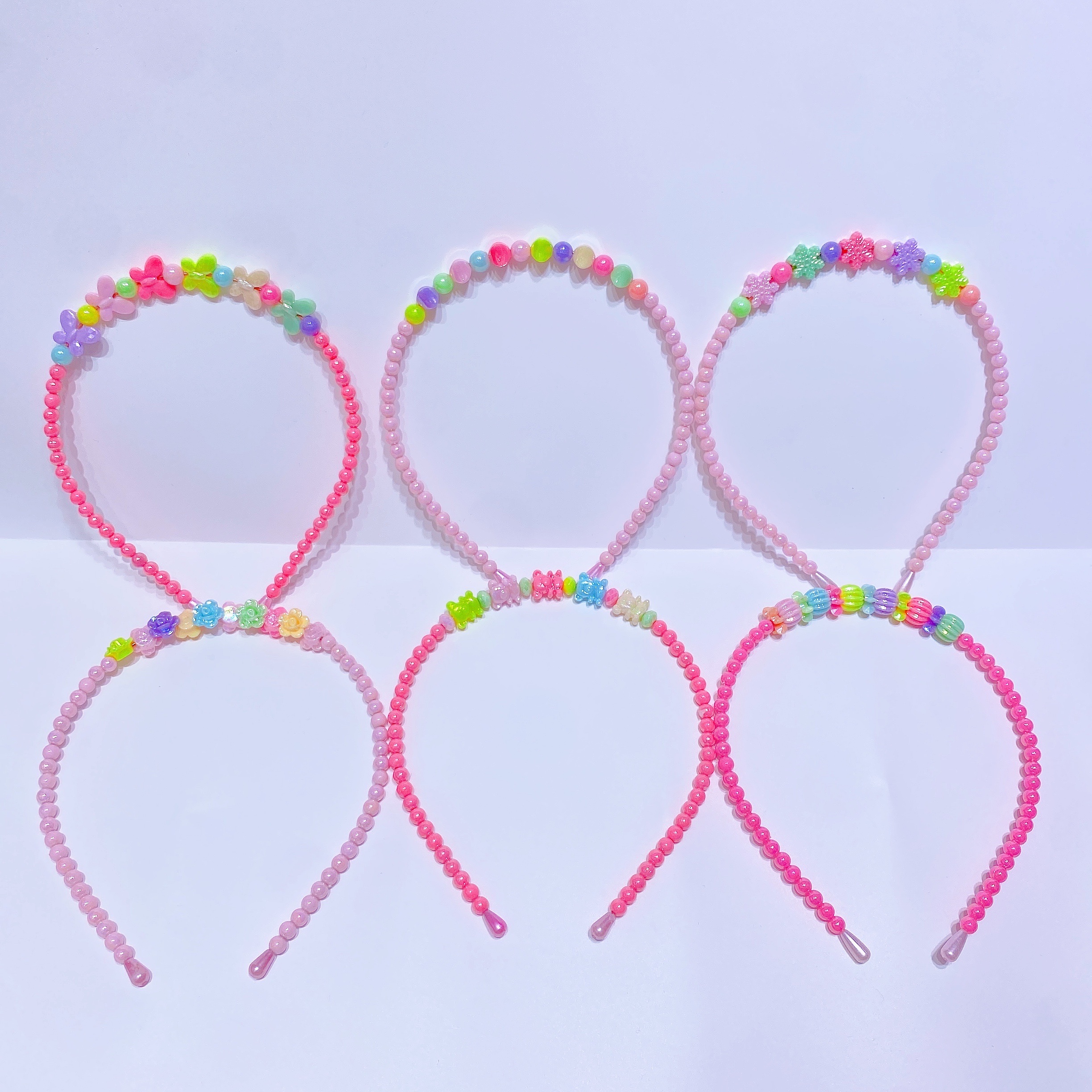 Children's AB bead beaded head buckle with rose design, cute, exquisite and warm details Picture