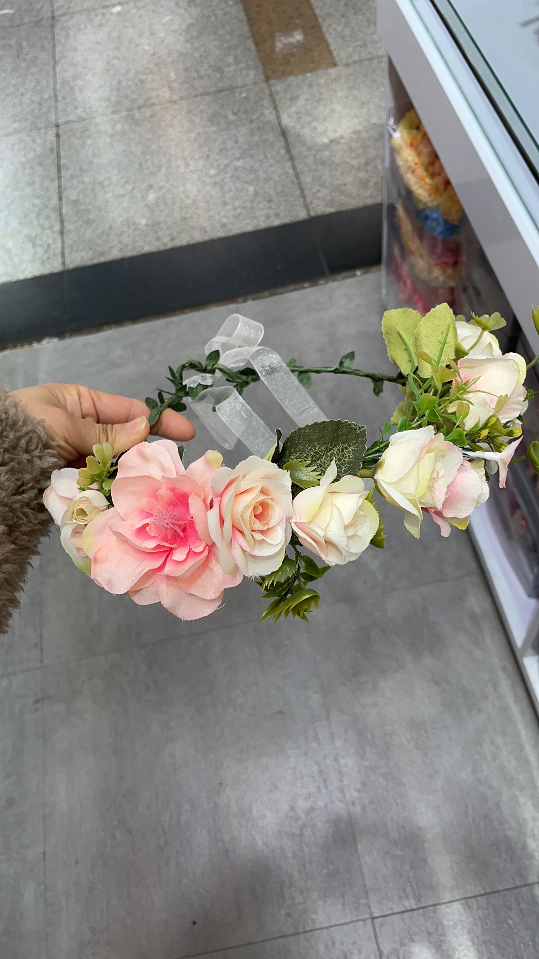 一个装女士花环玫瑰花朵仿真花花环装饰发带适合节日舞会沙滩拍照日常使用