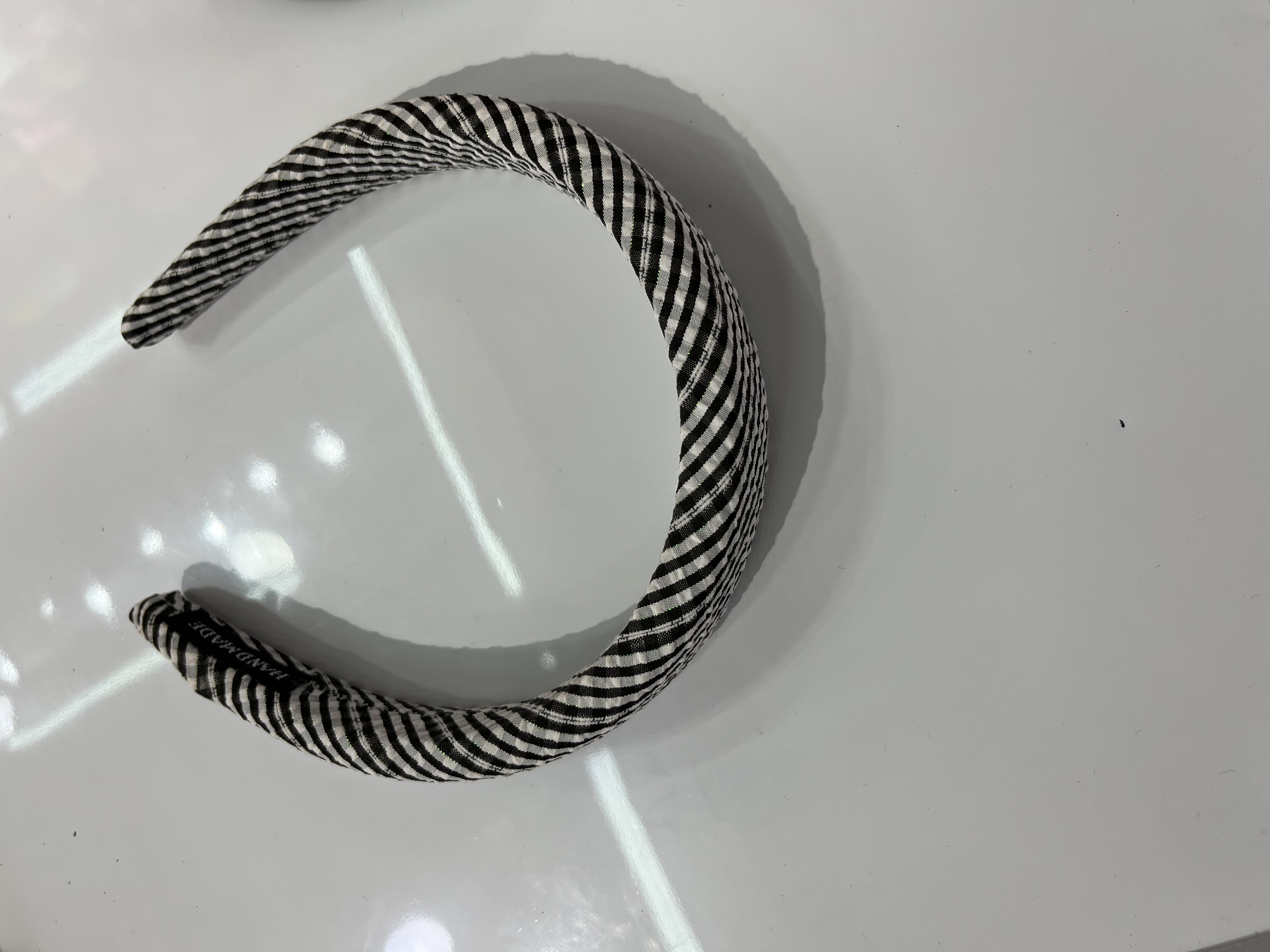 2023年新款韩版时尚头扣，网红对夹边夹发饰，头扣，12个一盒子厂家直销，批发零售，价格实惠，颜色选6色，混色可自选21