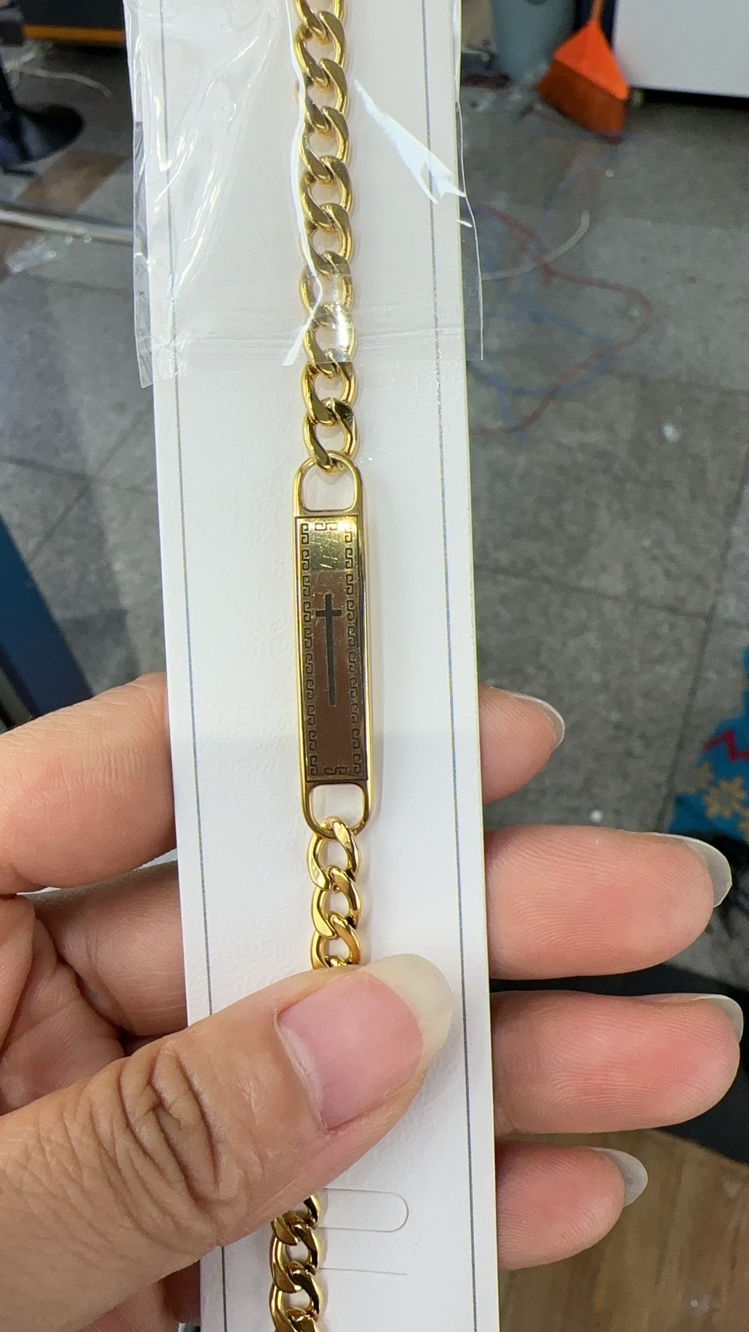 ins风古巴链钛钢ins风手链保色金色手链产品图