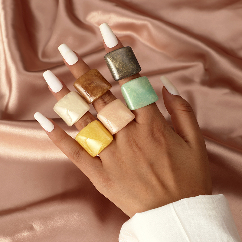 Resin ring