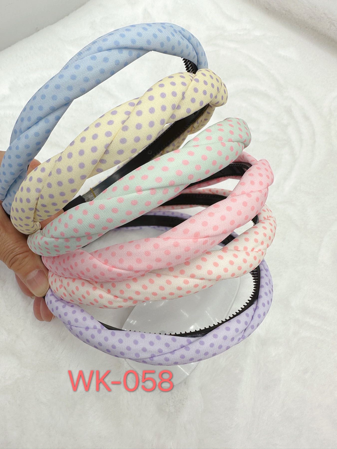 Wei Wei Jewelry Korean Version Of Small Fresh Cloth Twist Braid Head Hoop Application Scenario