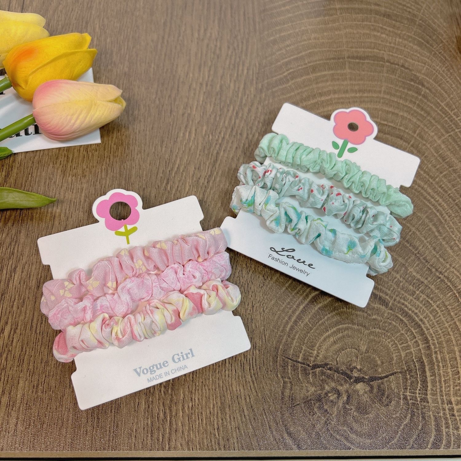 Spring And Summer Small Fresh Fabric Temperament Hair Band Set With Cute Small Intestine Hair Band Headstring Hair Accessories Application Scenario