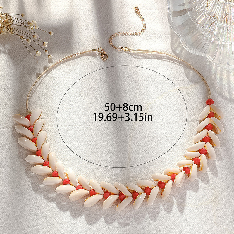 The cross-border Amazon Tooth shell crystal necklace is elegant and stylish, with a unique European and American style. It is available on AliExpress and Amazon Specification image