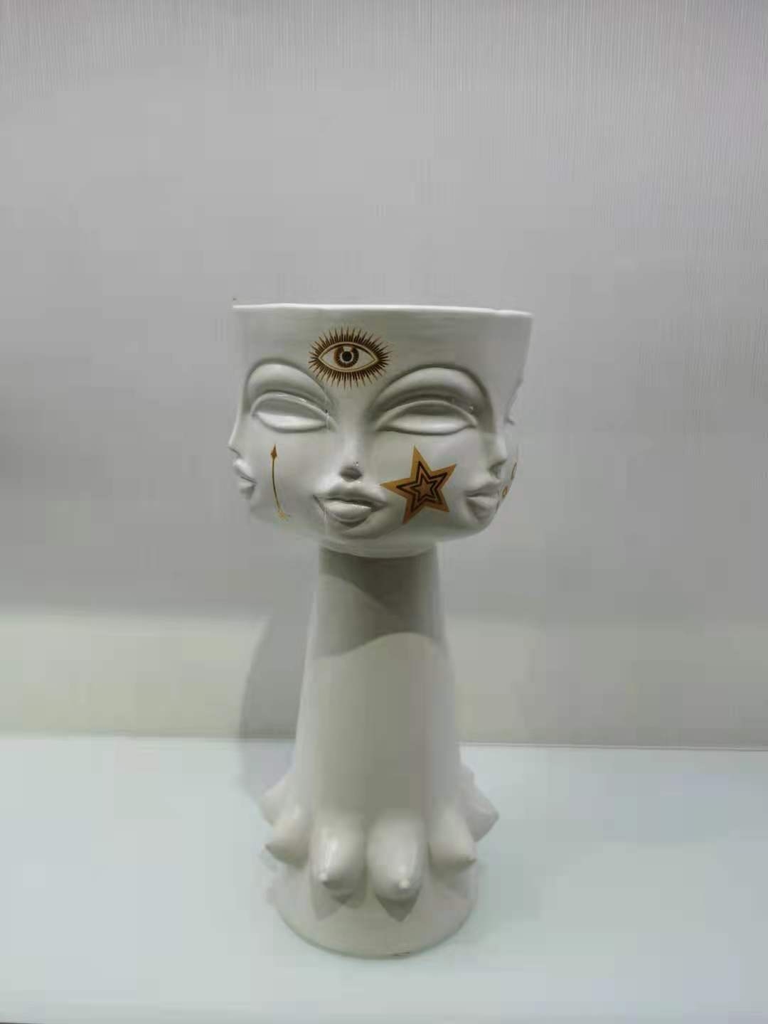 陶瓷工艺品/人物陶瓷/工艺品摆件/陶瓷工艺/人物陶瓷工艺细节图