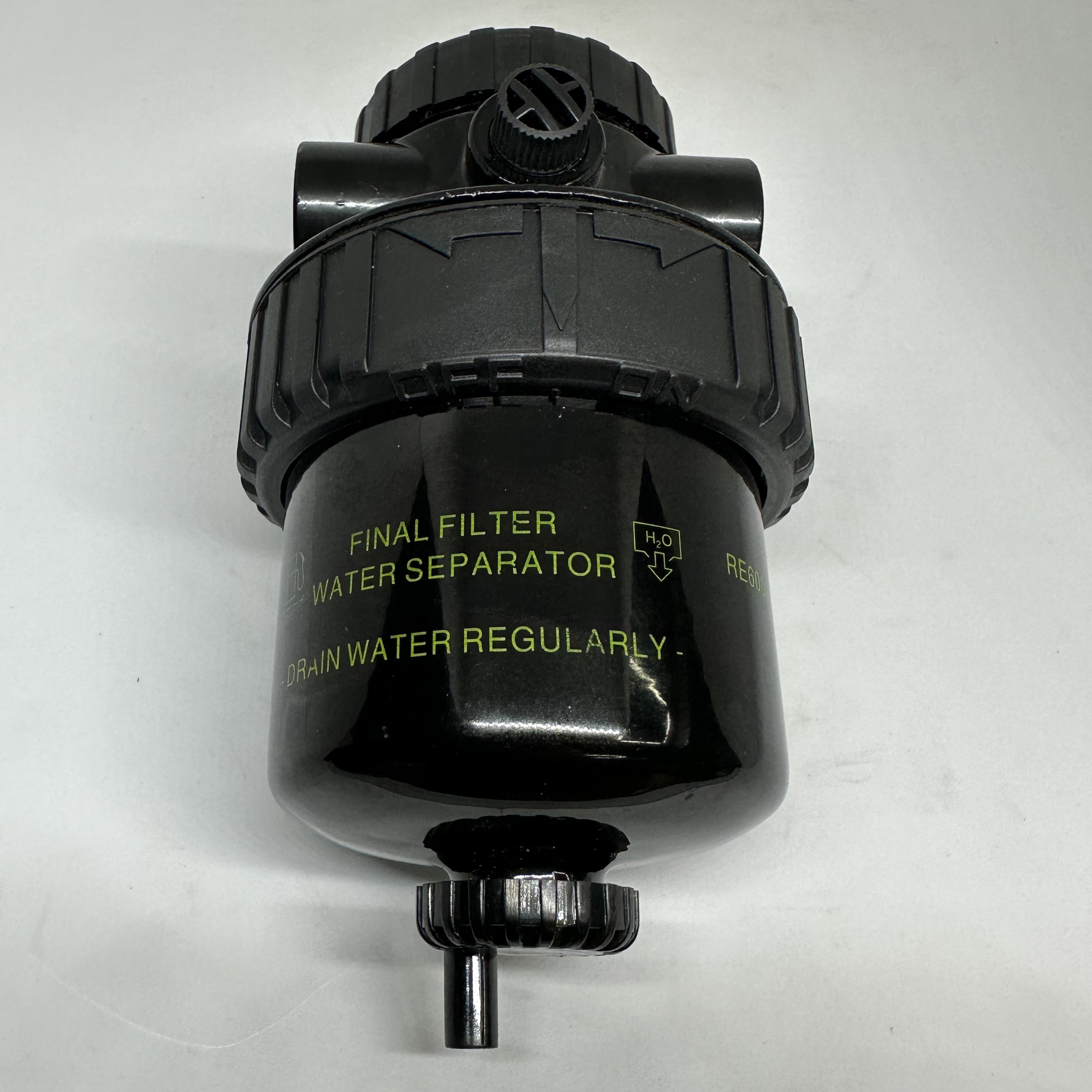 Auto parts for Qianglu Construction machinery engine diesel filter without hand pump RE60021