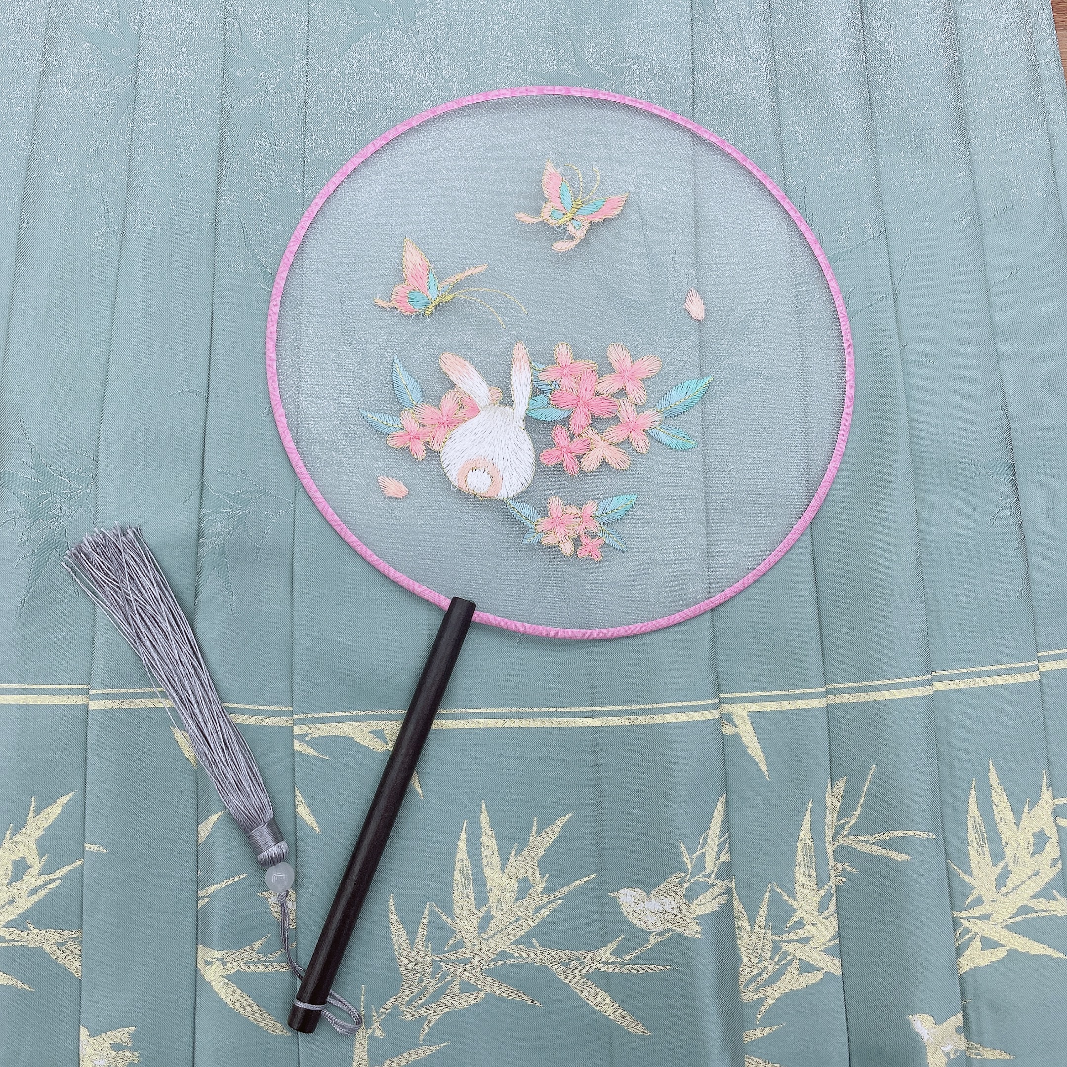 苏绣团扇/扇子/熊猫扇细节图