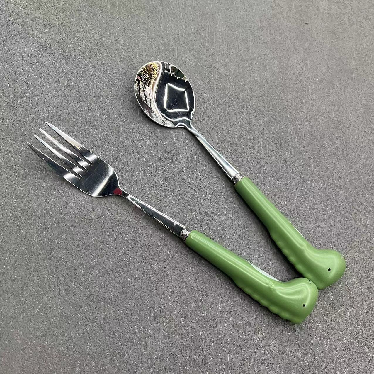 New Products Are Selling Like Hot Cakes! Quality Cutlery Set, Kitchen Essential Knife, Fork And Spoon, Great Price, Flash Sale, Don't Buy You Will Regret! details Picture