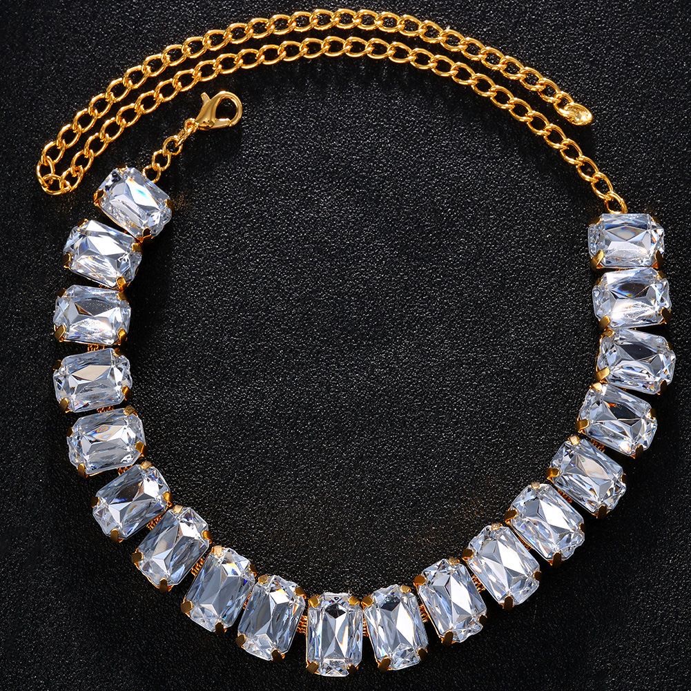 European and American simple full-diamond colorful necklace, versatile vacation accessory, acrylic rectangular diamond cxzs Specification image