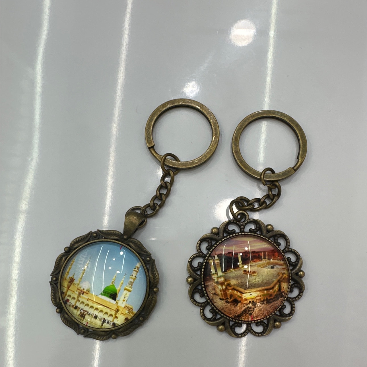 古铜色合金钥匙扣