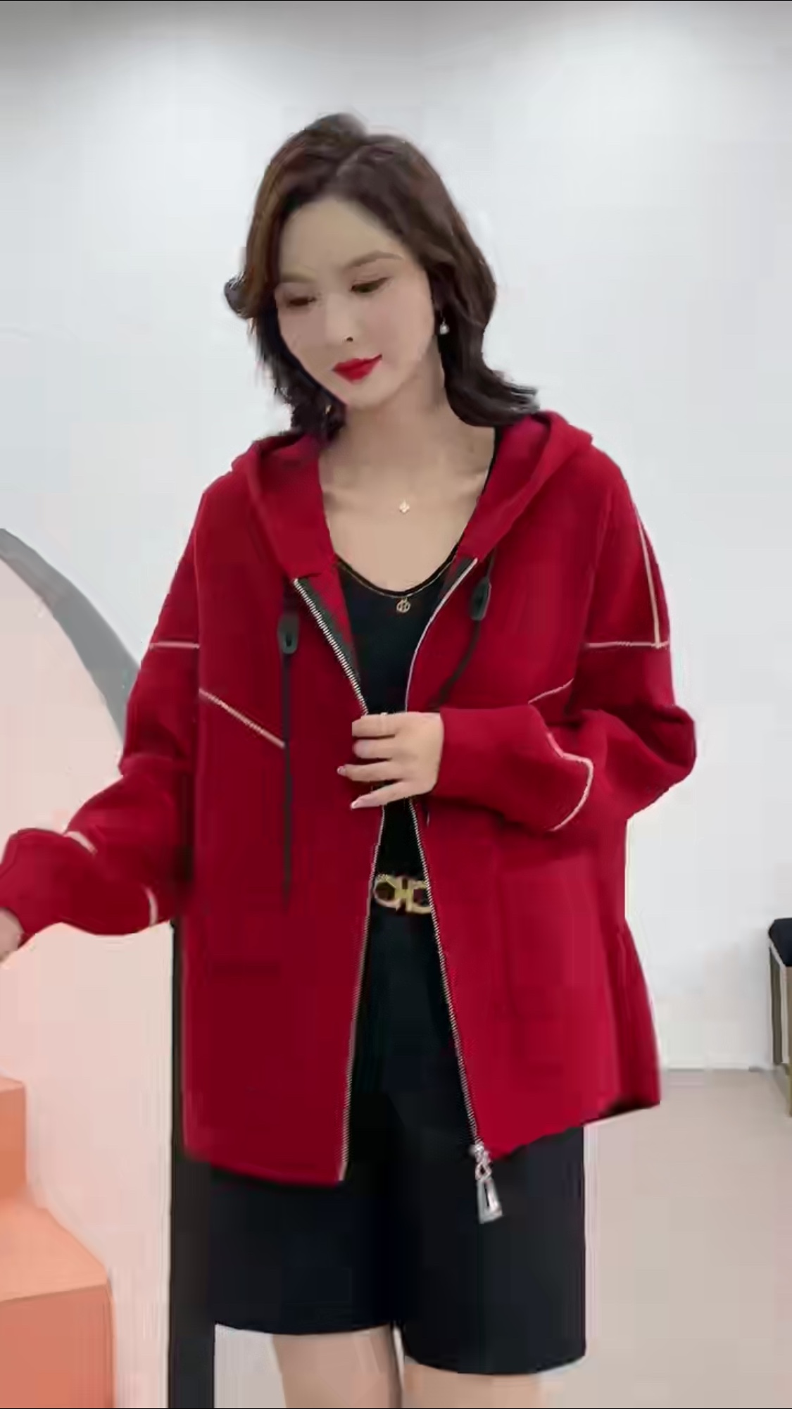 New women's clothing for Autumn and winter 2023! Red long-sleeved knitted cardigan, fashionable and warm, limited-time purchase, you'll regret it if you don't buy! details Picture