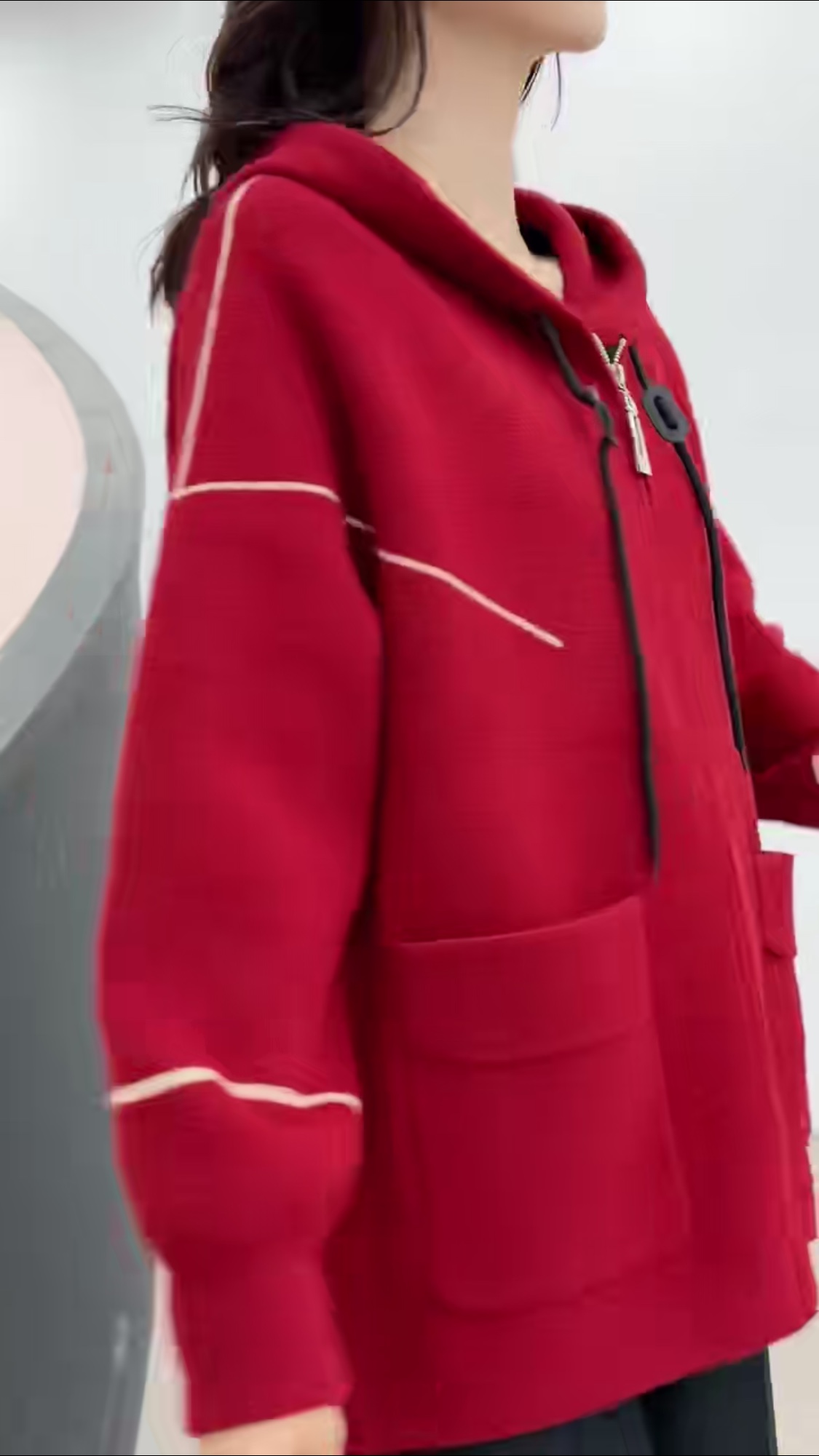 New 2023 Autumn/Winter women's wear! Red long-sleeved knitted cardigan, elegant and fashionable, warm like spring! Limited-time flash sale! You'll regret it if you don't buy! Specification image